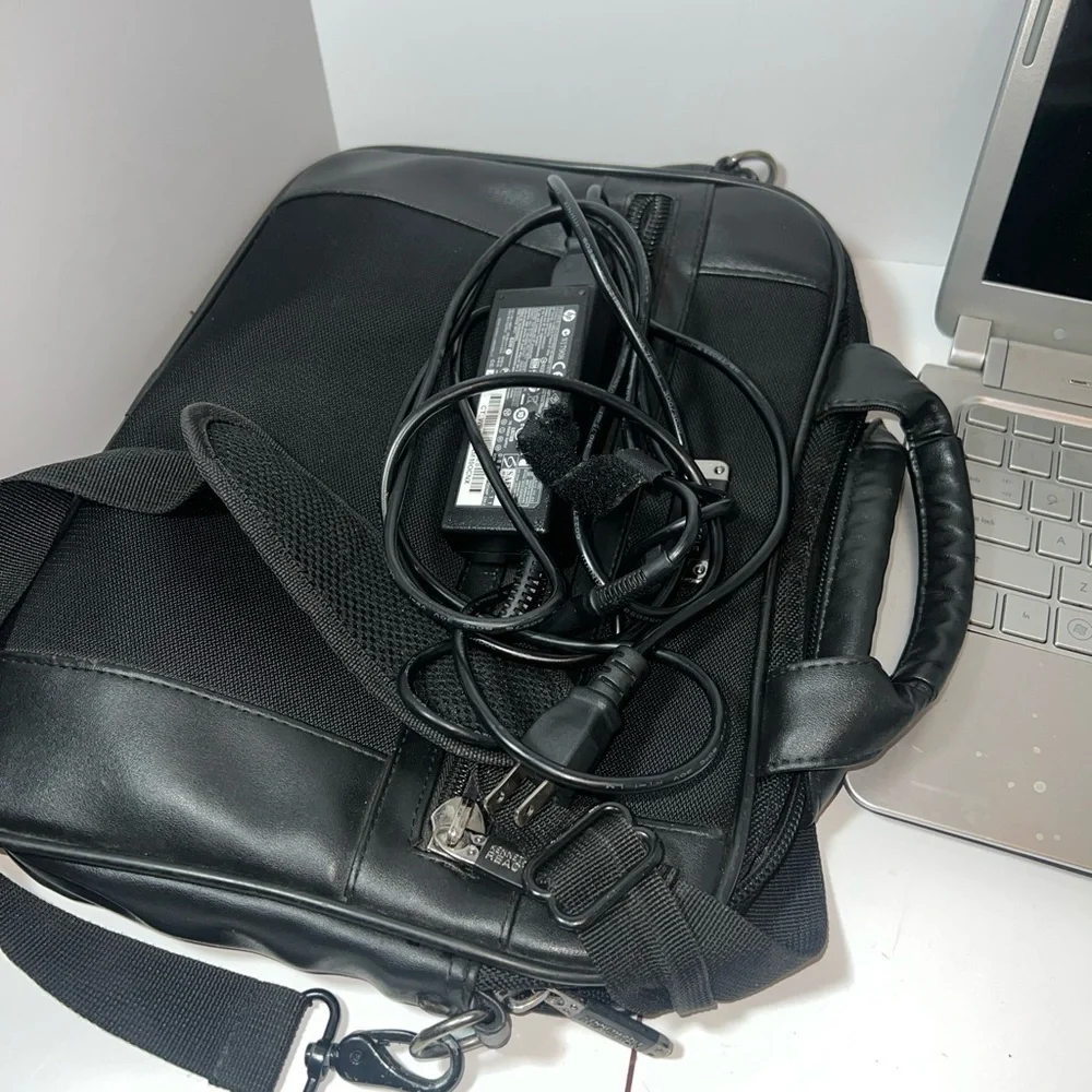 HP Pavilion dm3-3000 13.3